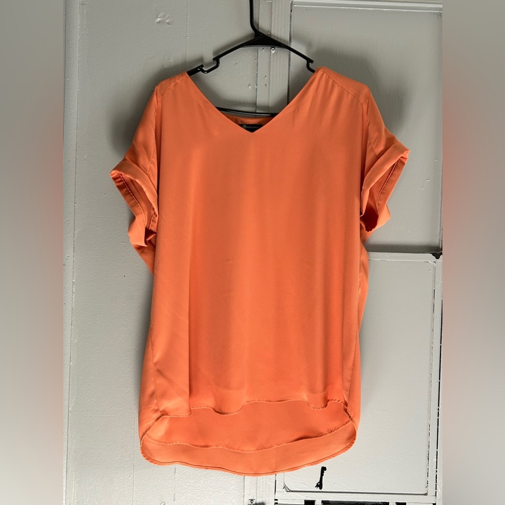 Versona shot sleeve blouse XL